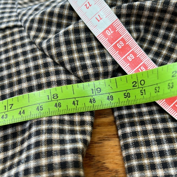 Bentley Arbuckle Vintage check jacket. Lined, brown/cream/black. Size 12. - Picture 7 of 13